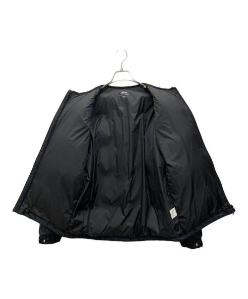 NANGA（ナンガ）NANGA (ナンガ) MANUAL ALPHABET (マニュアル アルファベット) ノーカラーダウンジャケット ブラック サイズ:2の古着・服飾アイテム