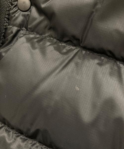 A BATHING APE（ア ベイシング エイプ）A BATHING APE (ア ベイシング エイプ) CANADA GOOSE (カナダグース) CONCEPTS (コンセプツ) クロフトンシャークフーディ ダウンジャケット カーキ×ブラック サイズ:Lの古着・服飾アイテム