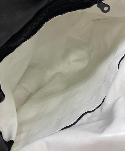 basiack（バジャック）basiack (バジャック) コブラバックルメッセンジャーバッグ ブラックの古着・服飾アイテム