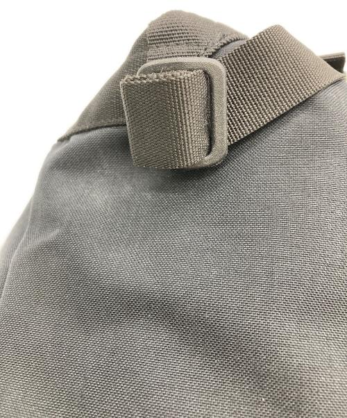 basiack（バジャック）basiack (バジャック) コブラバックルメッセンジャーバッグ ブラックの古着・服飾アイテム