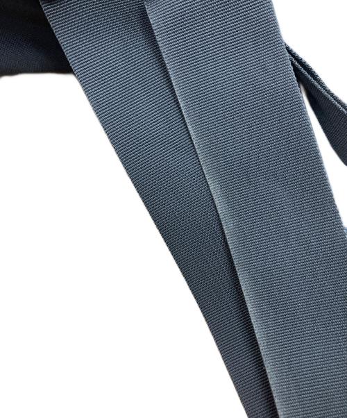 basiack（バジャック）basiack (バジャック) コブラバックルメッセンジャーバッグ ブラックの古着・服飾アイテム