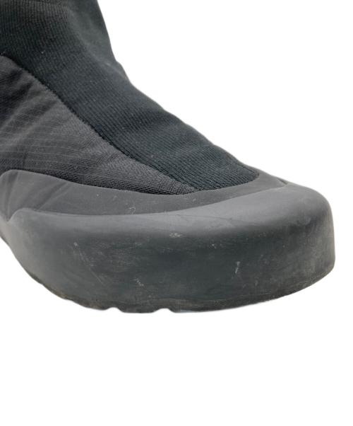 ARC'TERYX（アークテリクス）ARC'TERYX (アークテリクス) スリッポン ブラック サイズ:26.0の古着・服飾アイテム