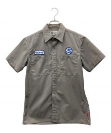 stussy（ステューシー）の古着「ワッペン付き半袖シャツ」｜グレー