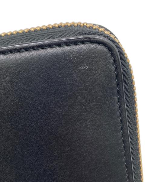 JIMMY CHOO（ジミーチュウ）JIMMY CHOO (ジミーチュウ) 2つ折り財布 ブラックの古着・服飾アイテム