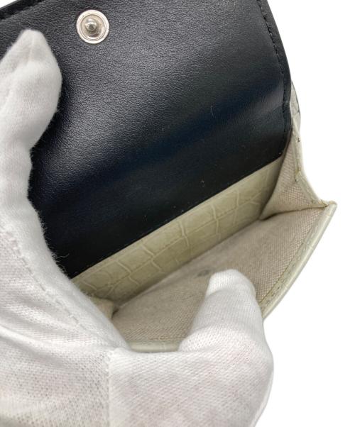 JIMMY CHOO（ジミーチュウ）JIMMY CHOO (ジミーチュウ) 3つ折り財布の古着・服飾アイテム