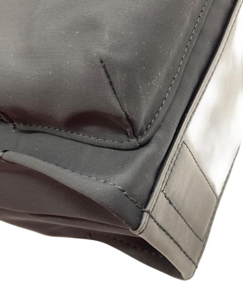 TUMI（トゥミ）TUMI (トゥミ) ショルダーバッグ ブラックの古着・服飾アイテム