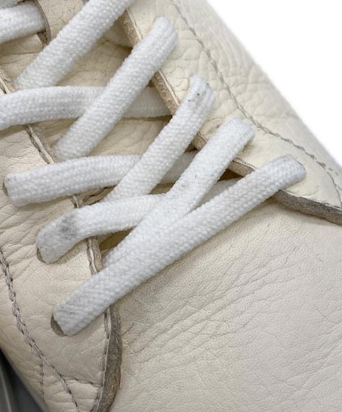 LOUIS VUITTON（ルイ ヴィトン）LOUIS VUITTON (ルイ ヴィトン) スニーカー アイボリー サイズ:6　1/2の古着・服飾アイテム