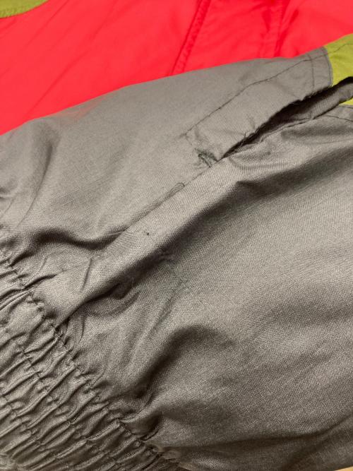 NIKE（ナイキ）NIKE (ナイキ) 90’sジャケット レッド×グリーン サイズ:Lの古着・服飾アイテム