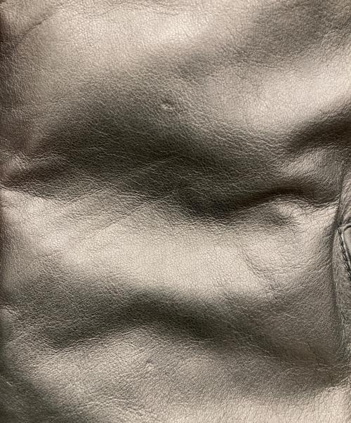 ARMANI COLLEZIONI（アルマーニ コレツィオーニ）ARMANI COLLEZIONI (アルマーニ コレツィオーニ) ラムレザージャケット ブラック サイズ:50の古着・服飾アイテム