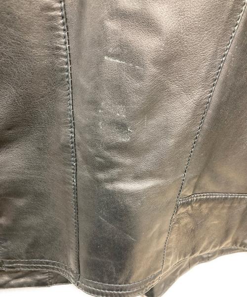 ARMANI COLLEZIONI（アルマーニ コレツィオーニ）ARMANI COLLEZIONI (アルマーニ コレツィオーニ) ラムレザージャケット ブラック サイズ:50の古着・服飾アイテム