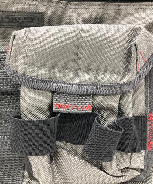 OAKLEY（オークリー）OAKLEY (オークリー) ブリーフケース ブラックの古着・服飾アイテム