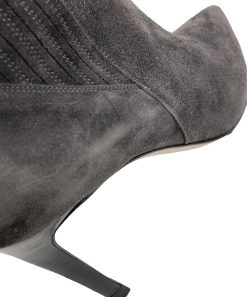 Gianvito Rossi（ジャンヴィト ロッシ）Gianvito Rossi (ジャンヴィト ロッシ) Rikki Lowスエードブーティ グレー サイズ:36 1/2の古着・服飾アイテム