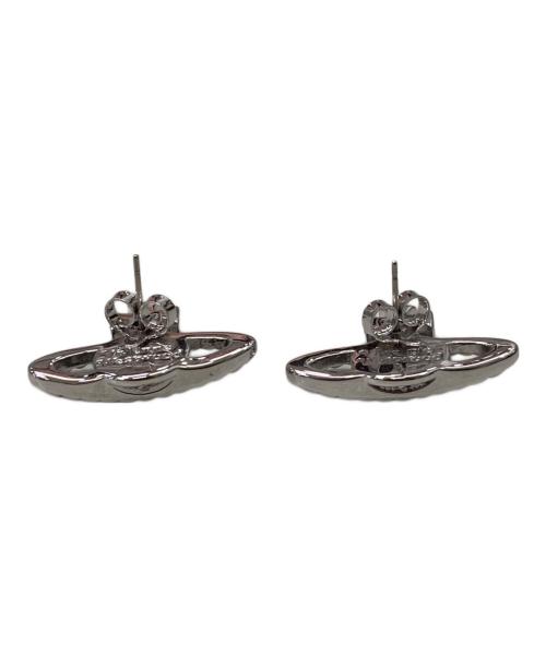 Vivienne Westwood（ヴィヴィアンウエストウッド）Vivienne Westwood (ヴィヴィアンウエストウッド) メイフェア バスレリーフ オーブ スタッズピアスの古着・服飾アイテム