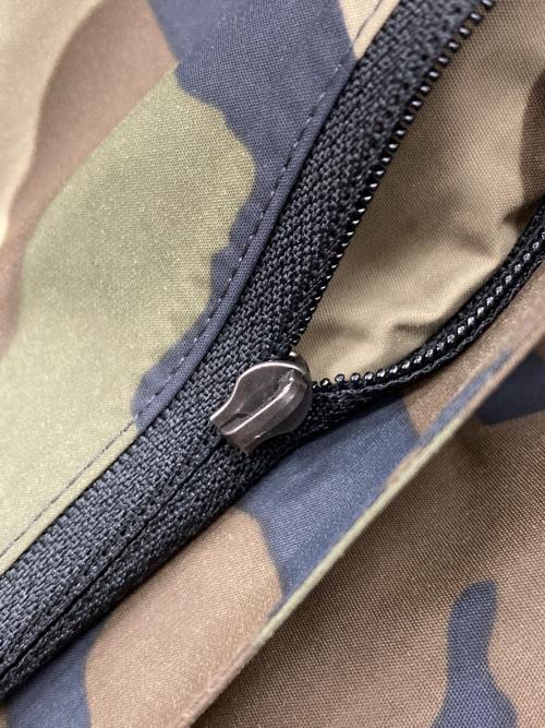 THE NORTH FACE（ザ ノース フェイス）THE NORTH FACE (ザ ノース フェイス) ノベルティドットショットジャケット カーキ×カモフラージュ サイズ:Lの古着・服飾アイテム