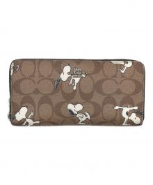 COACH（コーチ）の古着「長財布」｜ブラウン