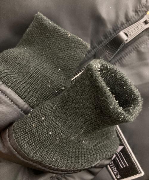 ALPHA INDUSTRIES（アルファインダストリーズ）ALPHA INDUSTRIES (アルファインダストリーズ) フライトジャケット ブラック サイズ:Mの古着・服飾アイテム