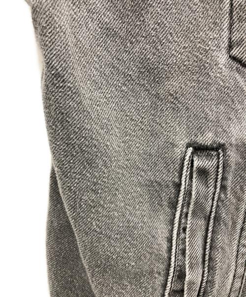 LEVI'S（リーバイス）LEVI'S (リーバイス) デニムジャケット グレー サイズ:Lの古着・服飾アイテム