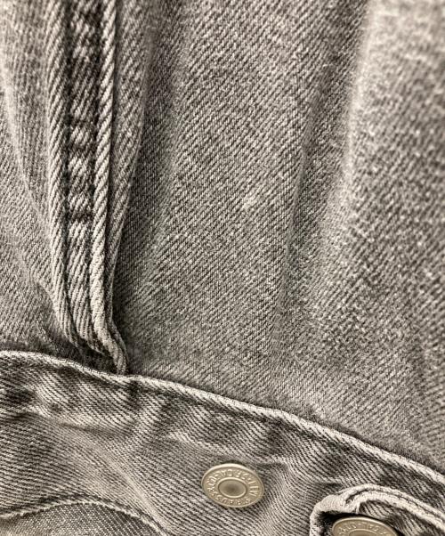 LEVI'S（リーバイス）LEVI'S (リーバイス) デニムジャケット グレー サイズ:Lの古着・服飾アイテム