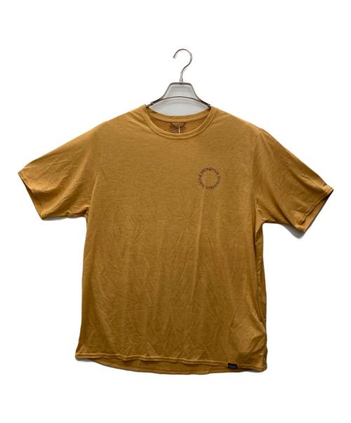 Patagonia（パタゴニア）Patagonia (パタゴニア) キャプリーン クールデイリーグラフィックTシャツ オレンジ サイズ:L 未使用品の古着・服飾アイテム
