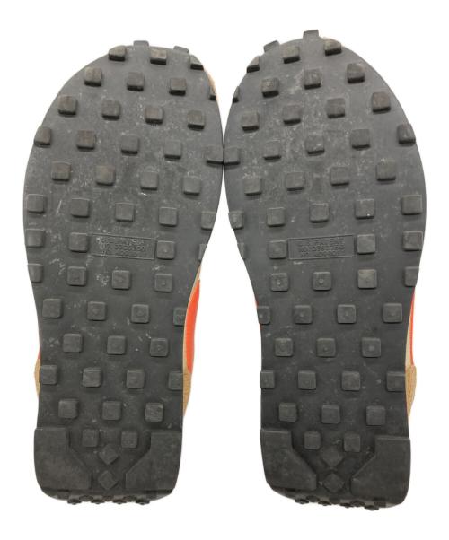 NIKE（ナイキ）NIKE (ナイキ) スニーカー ベージュ×オレンジ サイズ:28.0の古着・服飾アイテム