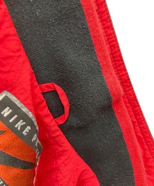 NIKE（ナイキ）NIKE (ナイキ) ジャケット ブラック×レッド サイズ:XLの古着・服飾アイテム