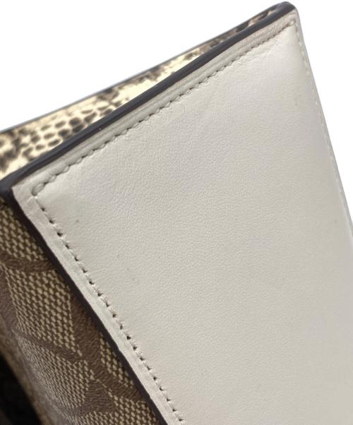 COACH（コーチ）COACH (コーチ) ペッパー サッチェル シグネチャー キャンバス ブラウンの古着・服飾アイテム