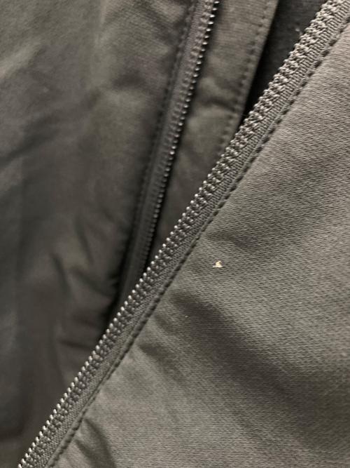 SALOMON（サロモン）SALOMON (サロモン) ソフトシェルジャケット ブラック サイズ:Ｍの古着・服飾アイテム
