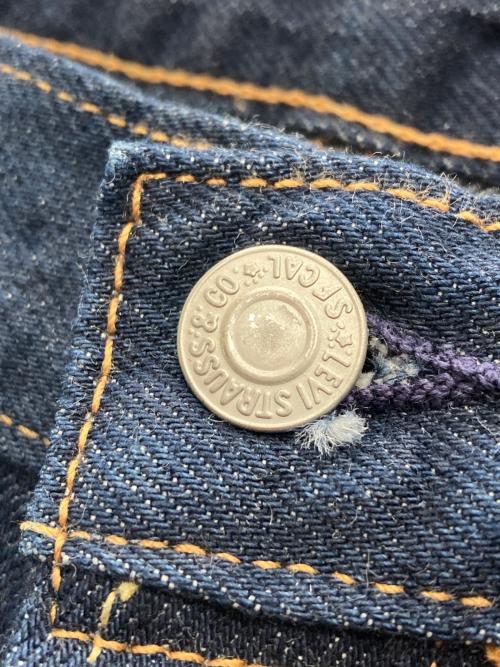 LEVI'S（リーバイス）LEVI'S (リーバイス) デニムパンツ インディゴ サイズ:W32の古着・服飾アイテム
