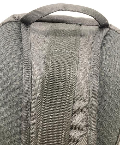 pacsafe（パックセーフ）pacsafe (パックセーフ) ワンショルダーバッグ ブラックの古着・服飾アイテム
