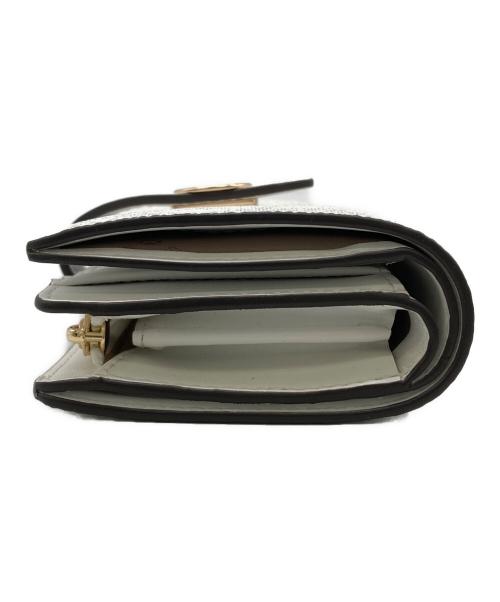 MICHAEL KORS（マイケルコース）MICHAEL KORS (マイケル・コース) 2つ折り財布 ホワイトの古着・服飾アイテム