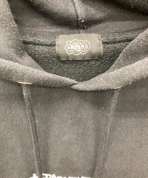 FRAGMENT DESIGN（フラグメントデザイン）FRAGMENT DESIGN (フラグメントデザイン) eric haze (エリック・ヘイズ) パーカー ブラック サイズ:Mの古着・服飾アイテム