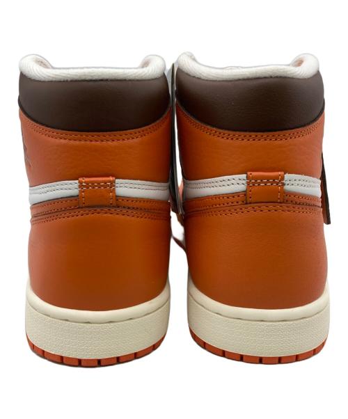NIKE（ナイキ）NIKE (ナイキ) WMNS AIR JORDAN 1 RETRO HIGH OG WHITE/STARFISH-CACAO サイズ:27.5 未使用品の古着・服飾アイテム