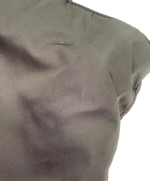 PRADA（プラダ）PRADA (プラダ) ナイロントートバッグ オリーブの古着・服飾アイテム
