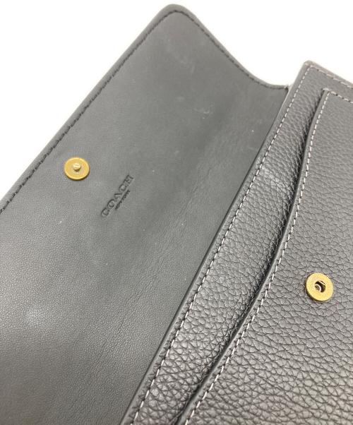 COACH（コーチ）COACH (コーチ) ミラロングフラップウォレット ブラックの古着・服飾アイテム