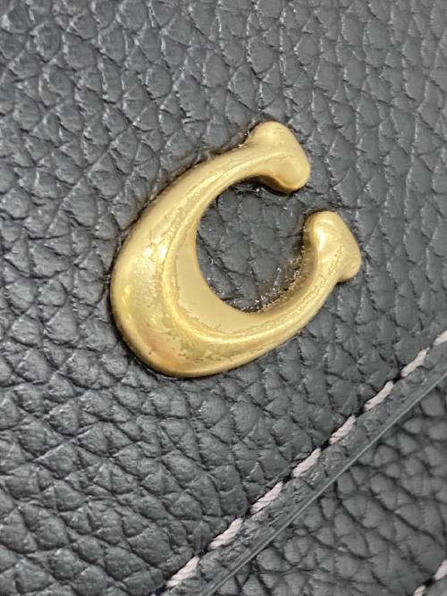 COACH（コーチ）COACH (コーチ) ミラロングフラップウォレット ブラックの古着・服飾アイテム