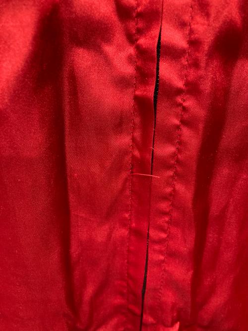 zeky（ゼキー）zeky (ゼキー) スカジャン ブラック×レッド サイズ:Lの古着・服飾アイテム