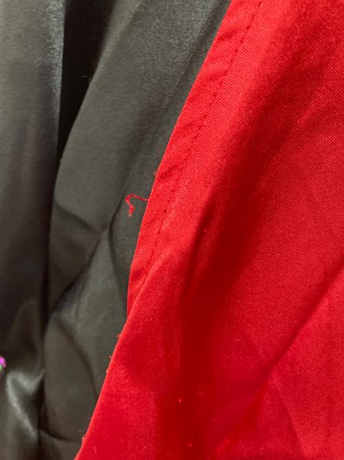 zeky（ゼキー）zeky (ゼキー) スカジャン ブラック×レッド サイズ:Lの古着・服飾アイテム