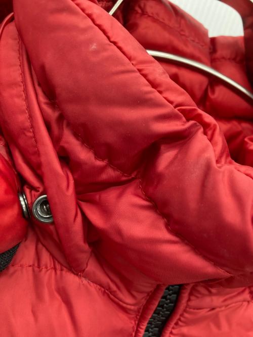 MONCLER（モンクレール）MONCLER (モンクレール) ダウンジャケット レッド サイズ:1の古着・服飾アイテム