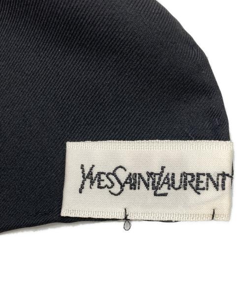 Yves Saint Laurent（イヴサンローラン）Yves Saint Laurent (イヴサンローラン) シルクスカーフ ブラウンの古着・服飾アイテム
