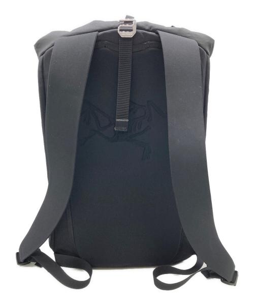 ARC'TERYX（アークテリクス）ARC'TERYX (アークテリクス) ARRO 20 BUCKET BAG ブラックの古着・服飾アイテム
