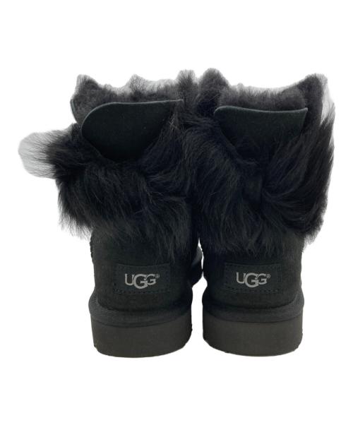 UGG（アグ）UGG (アグ) フラッフ ボウ ミニ ブラック サイズ:24.0の古着・服飾アイテム