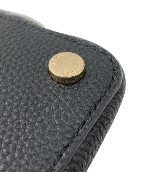 MICHAEL KORS（マイケルコース）MICHAEL KORS (マイケルコース) ショルダーバッグ ブラックの古着・服飾アイテム