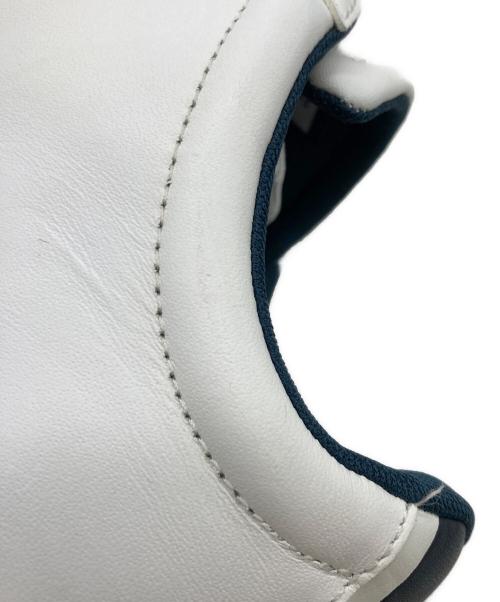 LACOSTE（ラコステ）LACOSTE (ラコステ) CARNABY EVO TRI 1 ホワイト サイズ:26.5の古着・服飾アイテム
