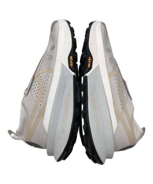 NIKE（ナイキ）NIKE (ナイキ) ZoomX Zegama Trail 2 グレー/サンドドリフト サイズ:28.0cmの古着・服飾アイテム