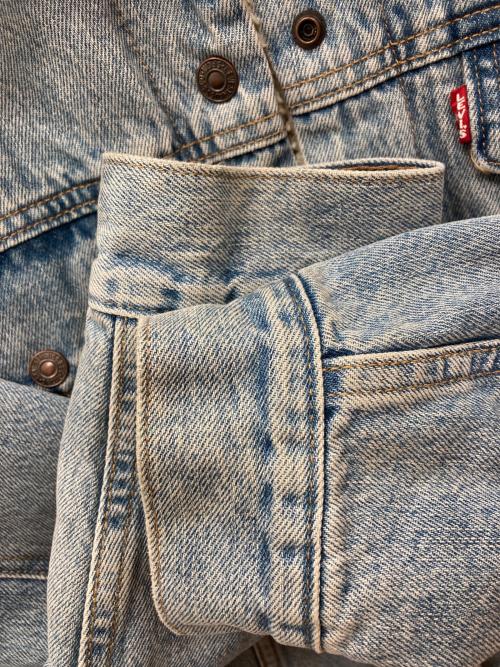 LEVI'S（リーバイス）LEVI'S (リーバイス) 裏ボアジャケット スカイブルー サイズ:Sの古着・服飾アイテム