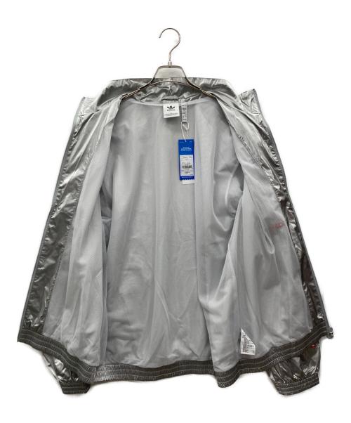 adidas（アディダス）adidas (アディダス) トリコロールトラックジャケット シルバー サイズ:XO 未使用品の古着・服飾アイテム