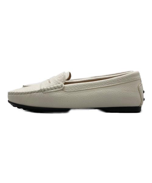 TOD'S（トッズ）TOD'S (トッズ) ドライビングシューズ アイボリー サイズ:34 1/2の古着・服飾アイテム
