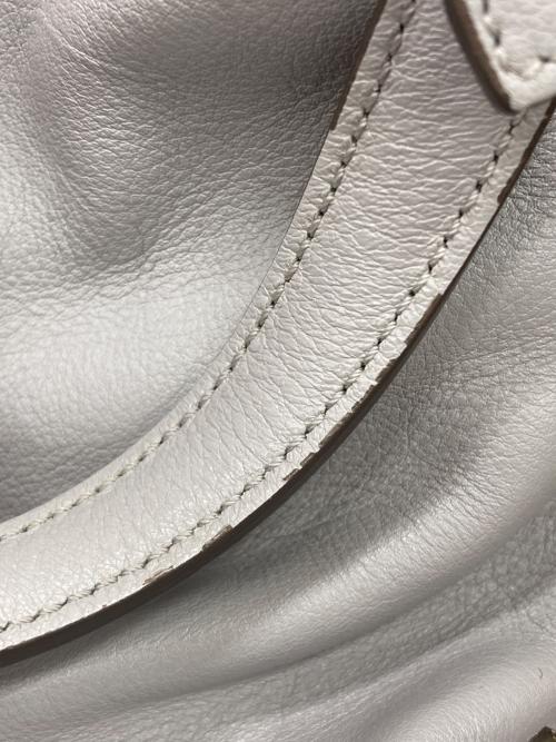 TOD'S（トッズ）TOD'S (トッズ) 2WAYバッグ グレーの古着・服飾アイテム