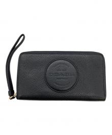 COACH（コーチ）の古着「デンプシー ラージ フォーン ウォレット」｜ブラック