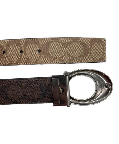 COACH（コーチ）COACH (コーチ) リバーシブルロゴバックルベルト ブラウンの古着・服飾アイテム